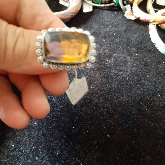 Ladies jewelry - Picture 6 of 8